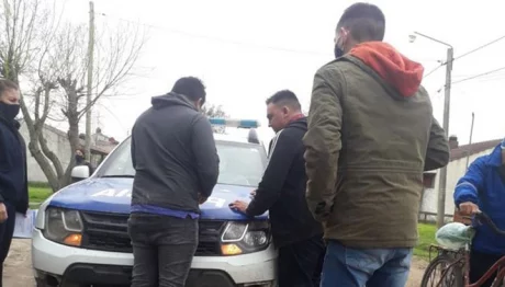 Momento de la detención del salteño acusado de abuso sexual. Policía Bonaerense