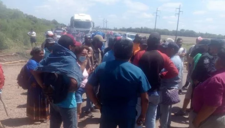 Por tres días consecutivos hubo kilómetros de vehículos parados bajo el sol sobre la ruta nacional 34.