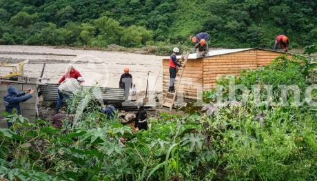 Las viviendas que se inundaron son de madera, chapas y bloques. Jan Touzeau