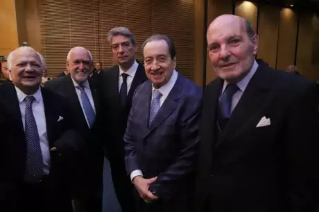 Carlos Arslanian, Guillermo Ledesma y Jorge Valerga Araoz, con Gil Lavedra y Horacio Rosatti.