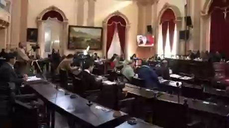 Los senadores volverán a sesionar el próximo jueves.