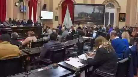 Una de las últimas sesiones de la Cámara de Diputados provincial.