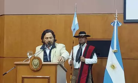 Gustavo Sáenz en el lanzamiento. Foto: Nuevo Diario