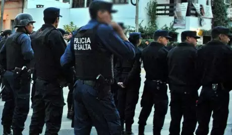  Policía de Salta. Foto: Cuarto Poder