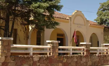  Hospital Nuestra Señora del Carmen de Metán.