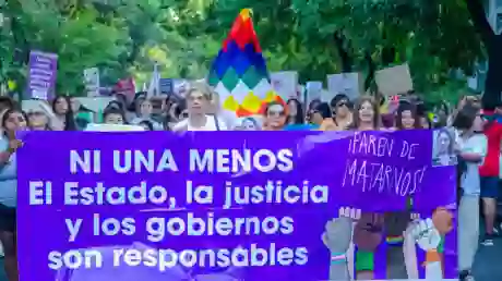 Desde hace años, organizaciones feministas y sociales reclaman por los derechos de la mujer y contra la violencia de género. Archivo