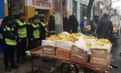  De los 100 kilos decomisados, algunos estaban en mal estado. Lo recuperado irá a entidades benéficas.