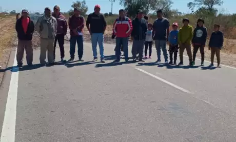  Representantes de distintas comunidades wichís se reunieron en Dragones.