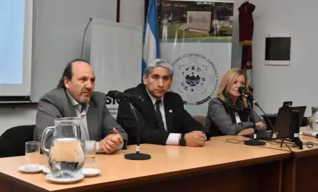 Provincia y la UNSa firmaron un convenio de capacitación.Foto: Gobierno de Salta