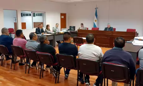 La audiencia es presidida por el juez Reynaldo Burgos.