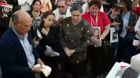 La familia de María Soledad Morales en un aniversario de su asesinato en Catamarca.