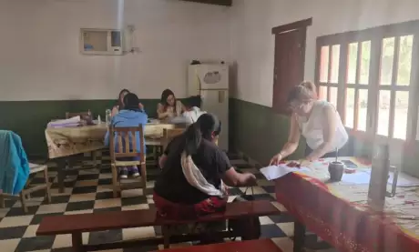  En las instalaciones de Gendarmería las mujeres pudieron tramitar la filiación. Foto: @AsesoriaSalta 