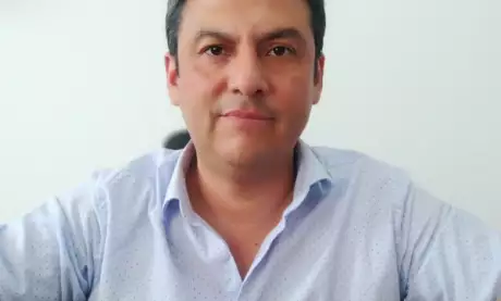  Licenciado en psicología Rodrigo Albornoz.