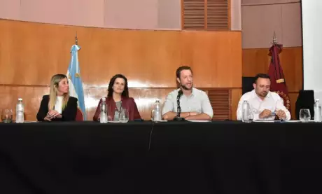  Mesa de trabajo contra la ludopatía. Foto: Casa de Gobierno.