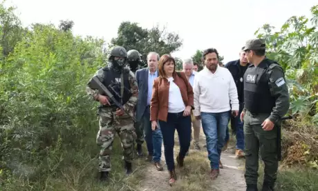  Patricia Bullrich en Orán.