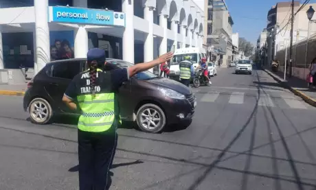  Todo dispuesto para los amplios controles sobre la ciudad.