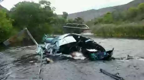 Iba con su piloto en un helicóptero que cayó en el río Juramento.