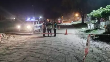  Una motocicleta y un camión fueron los protagonistas del siniestro vial.